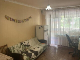 3-комнатная квартира с ремонтом на Генерала Петрова по интересной цене