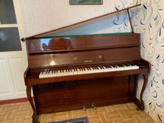 Продам пианино Rönisch в отличном состоянии