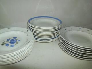 РАСПРОДАЖА разной посуды (см. фото). Тарелки - 2,5 руб/шт. Вайбер