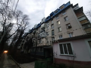 Se vinde apartament cu 1 cameră, amplasat în sect. Rașcani, pe str. ..