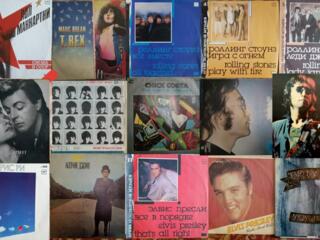 Кассеты, пластинки, CD, MP3, DVD, бобины-(виниловый проигрыватель)