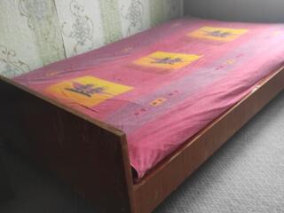 Продам кровать размер 1,9×1,15