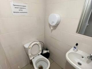 Оренда приміщення під столову/доставку, район Московської олімпіади.