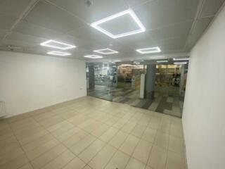 довгострокова оренда торгові площі Київ, Печерський, 11500 грн./міс.