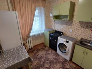 Продаю 1 комнатную квартиру Центр