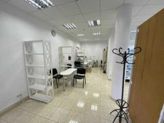 довгострокова оренда офісне приміщення Київ, Дарницький, 42000 грн./мі