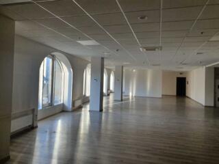 довгострокова оренда офісне приміщення Київ, Шевченківський, 53400 грн