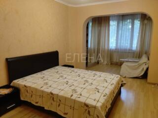 ЗАБОЛОТНОГО / ДНЕПРОПЕТРОВСКАЯ 3-ком. кв. сдам