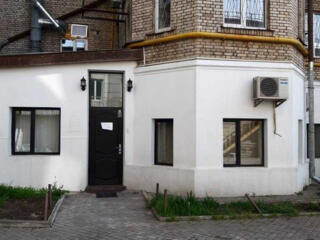 продаж офісне приміщення Київ, Печерський, 125000 $