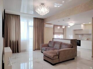 2-комнатная 102 м² с ремонтом. Новый дом. Ул. Педагогическая. Фонтан.