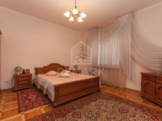 Spre vânzare apartament mega superb pe str. M. Kogălniceanu în ...