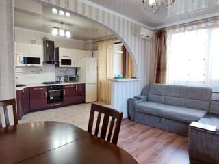 Сдается 3-комнатная квартира ЖК "Академгородок"/ Зоопарковая