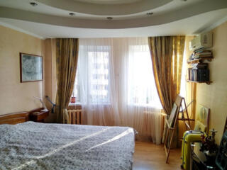 1 комнатная с ремонтом в новом кирпичном доме ул. Ак. Вильяямса