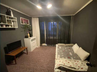 продаж 4-к квартира Київ, Деснянський, 75000 $