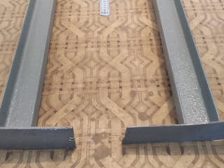 Швеллер (6,5) с пластинами (2шт) для столика на кладбище