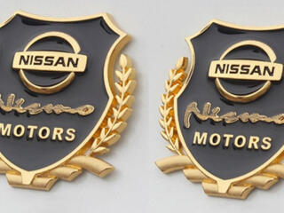 Эмблема Nissan - 100 руб