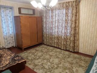 Сдам 3-х комнатную квартиру на Грушевского/ Нефтяников/ Слободка
