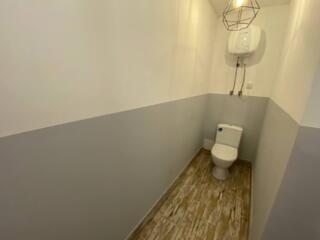 21805  Предлагаем в аренду фасадное помещение на ...