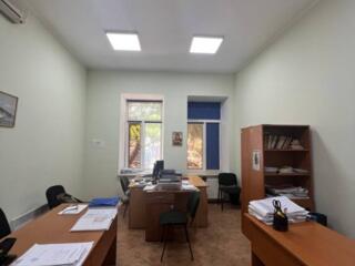 Продам приміщення 51, 7 м2 по вулиці Ковальська / Лева Толстого / Ново