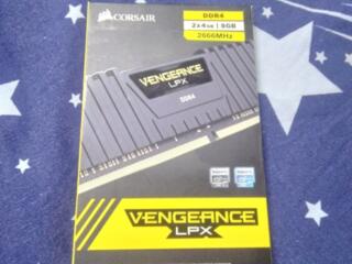 Corsair Vengeance LPX 8 ГБ (4 ГБ x 2 шт. ) DDR4 2666 МГц