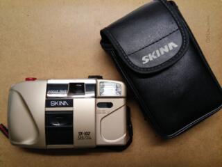 Продам плёночный фотоаппарат Skina