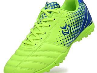 Продам бутсы (сороконожки)