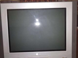 Продается телевизор LG диагональ 51