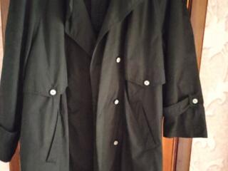 Продам плащ.