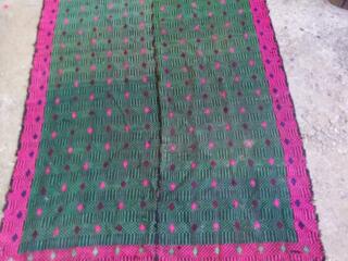 Продам молдавский ковёр шерстяной б/у.