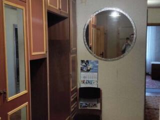 Сдаю трехкомнатную квартиру в Заводском районе