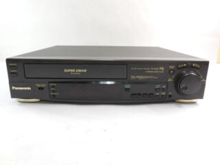 Видеомагнитофон Panasonic NV-SD20