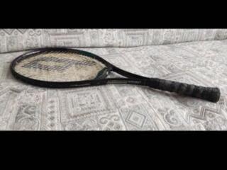 Теннисная ракетка