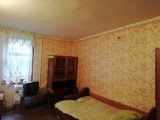 Продам срочно 3-х этажный домик курень в Нерубайском, возле ...