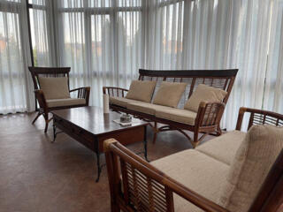 В продаже отличный дом в Совиньоне, 250 квадратных метров. Участок ...