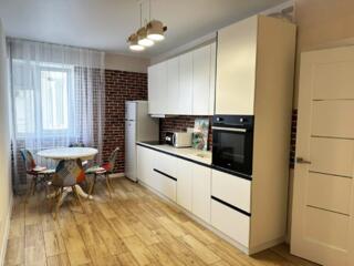 Сдам новую евродвушку в жк МОРЕ на ул. Львовской (13-ст. Фонтана).