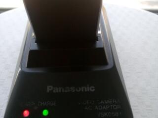 Зарядное устройство для видеокамер Panasonic