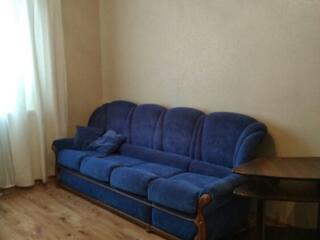 Срочно сдам 1 ком. квартиру-хорошее состояние-ж. к. 7 НЕБО