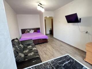 Однокомнатная укомплектованная! Центр!