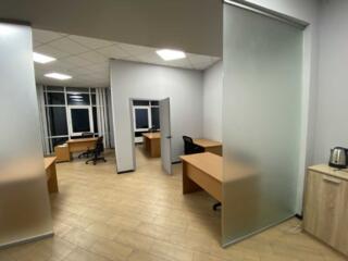 довгострокова оренда офісне приміщення Київ, Печерський, 20000 грн./мі