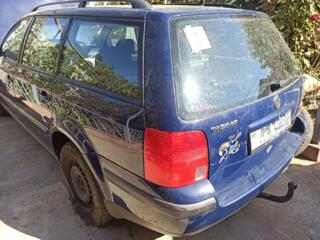 РАЗБИРАЮ ПАССАТ Б-5, В-5 +рест, дизель 1.8 бензин, ЕСТЬ ВСЁ