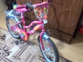 Продам велосипед детский 700 рублей