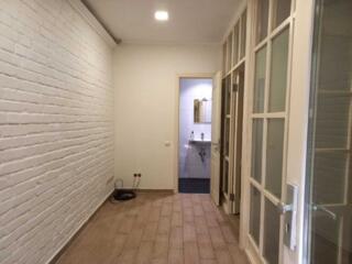 довгострокова оренда офісне приміщення Київ, Печерський, 300 євро/міс.