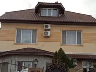 10197 В продаже двухэтажный дом с чердаком и ...