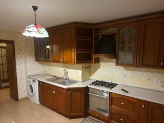 Предлагается к продаже 3-х комнатная квартира. Семена Палия ...