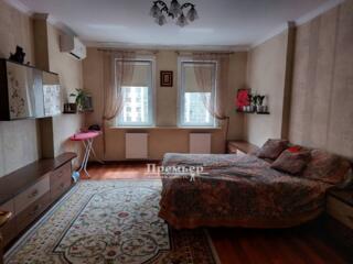 У продажу 2 кімнатна квартира в новому будинку на Сахарова