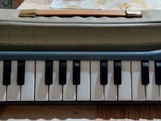 Melodica HOHNER (Germany).
