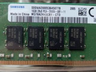 Продам оперативную память DDR4 - 2 по 16GB комплект
