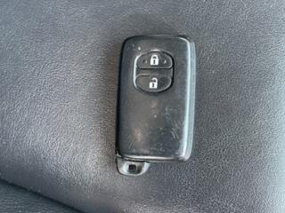 Ключ для Prius