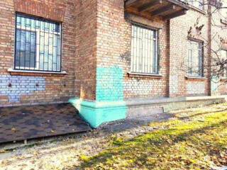 продаж офісне приміщення Київ, Дніпровський, 80000 $