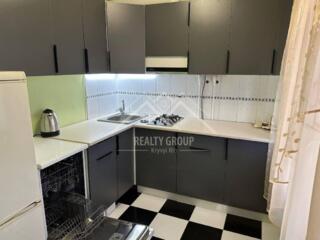 Оренда гарної двокімнатної квартири в Саксаганському районі. Перша зда